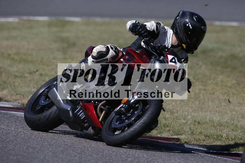 /12 30.04.2026  Speer Racing ADR/Gruppe gruen/44